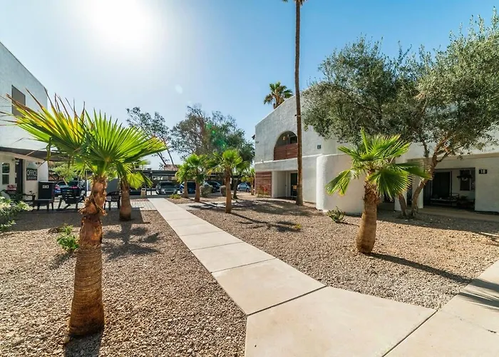 37a- Modern 1bd W Heated Pool Casa Grande